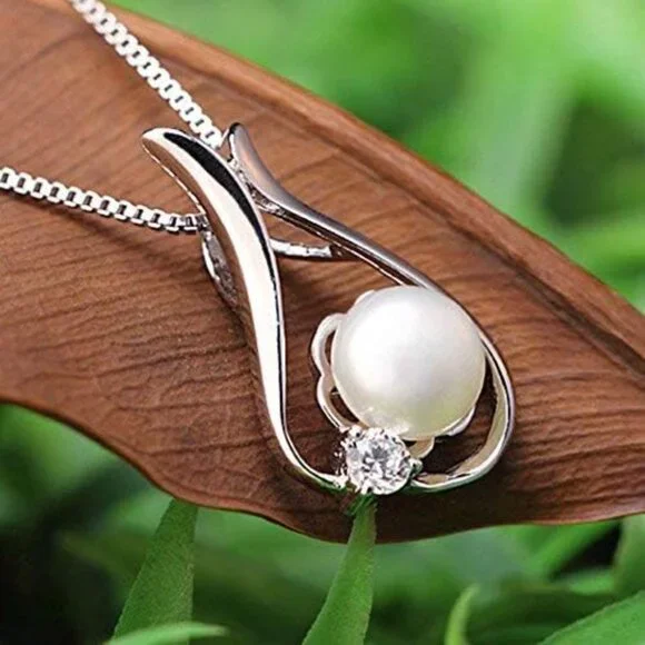 Pearls Pendant Necklace,Gifts for women wife